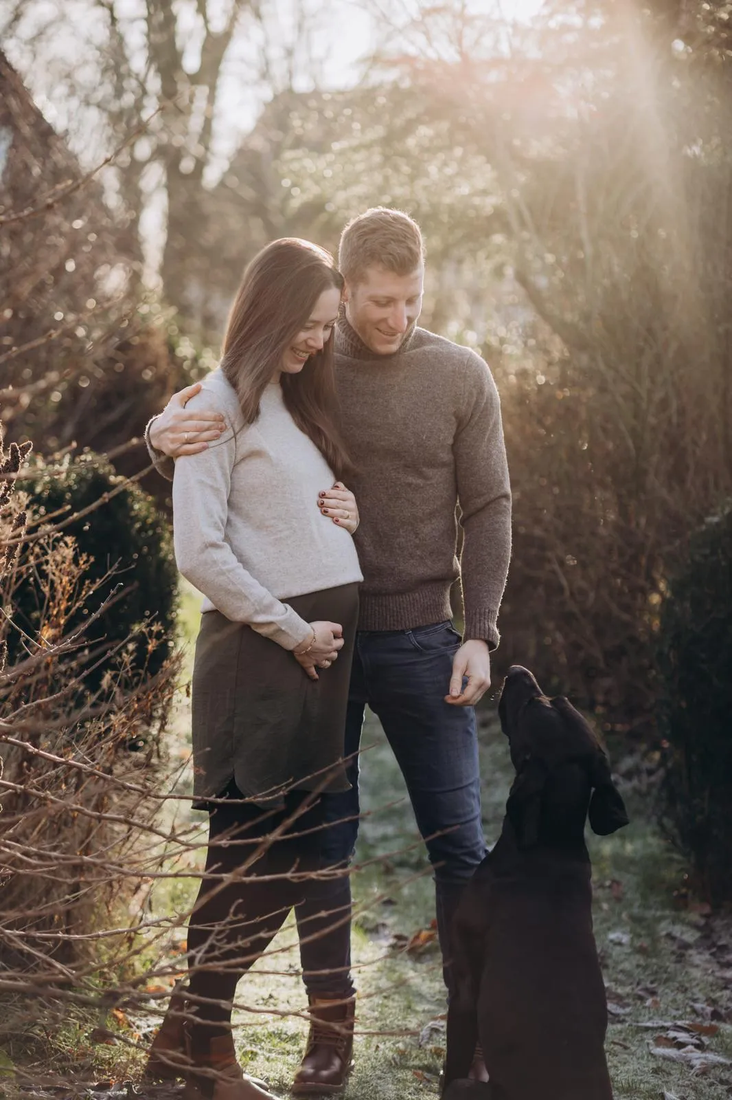 Christina und Simon mit Hund